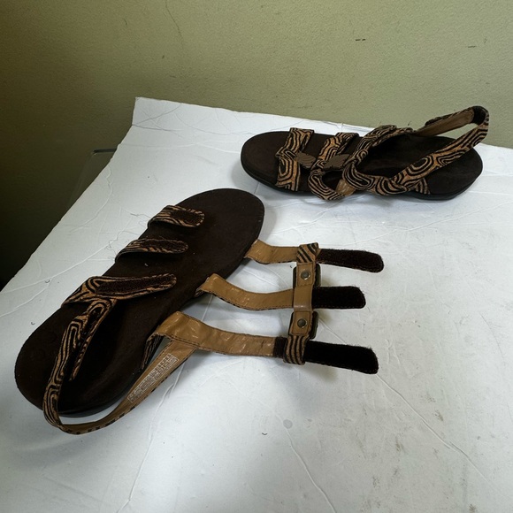 Vionic Amber Adjustable Straps Arch Support Sandals Shoes Vegan Eva Orthaheel 6 - Picture 4 of 13